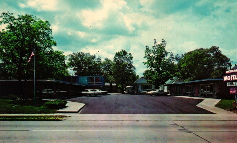 Waterland Motel - Old Postcard Photo